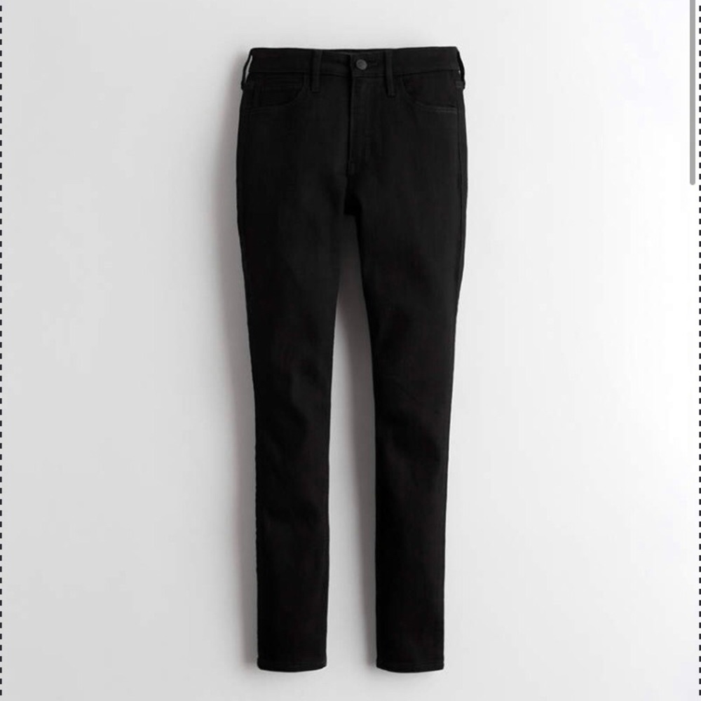 black hollister skinny jeans